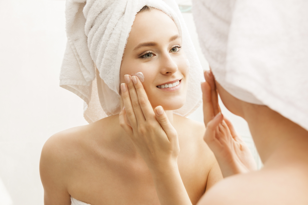 How to Remove White Scars On Skin & Face